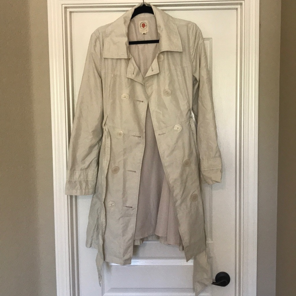 Tulle XL lightweight trench coat